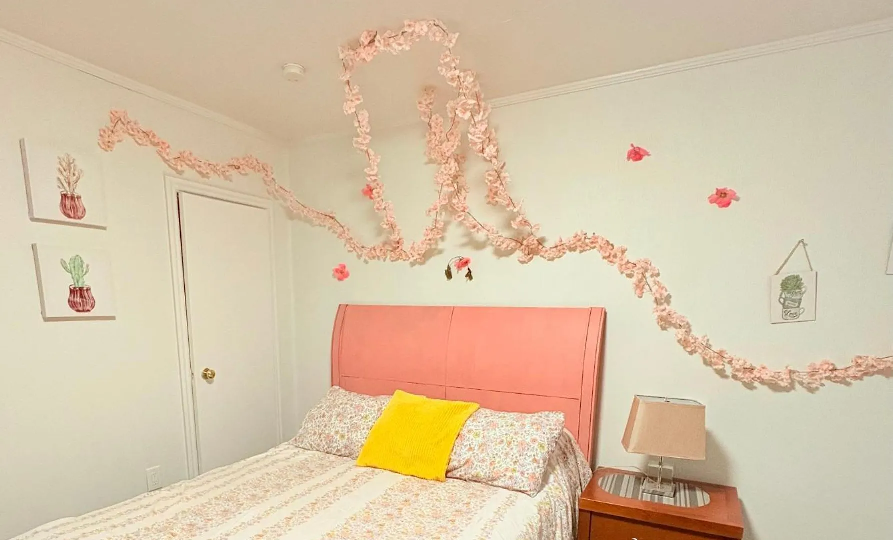 Hotel Yellow Pillow Inn Niagara Falls